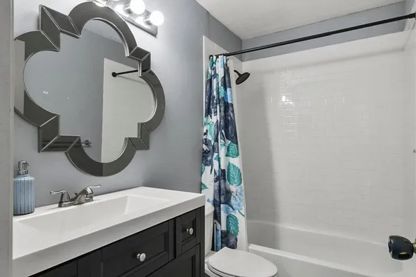 $2,500 | 6335 Riverwalk Lane, Unit 3, Jupiter, FL 33458