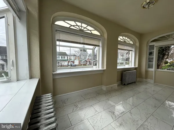 $3,400 | 7203 Wayne Avenue, Upper Darby, PA 19082