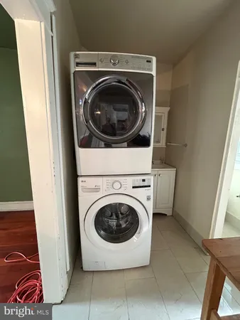 $3,400 | 7203 Wayne Avenue, Upper Darby, PA 19082