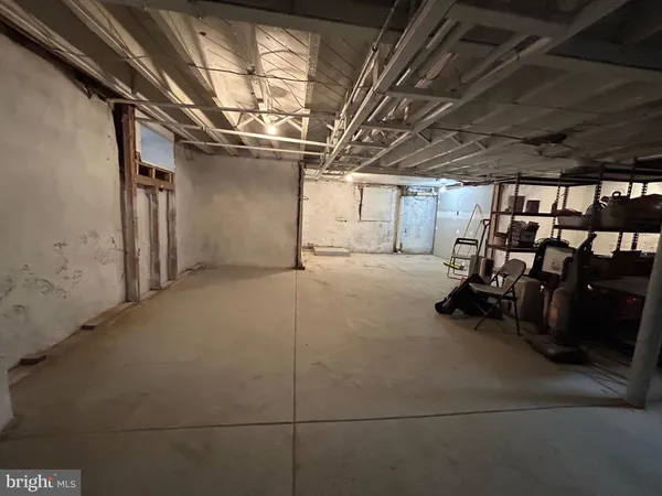 $3,400 | 7203 Wayne Avenue, Upper Darby, PA 19082