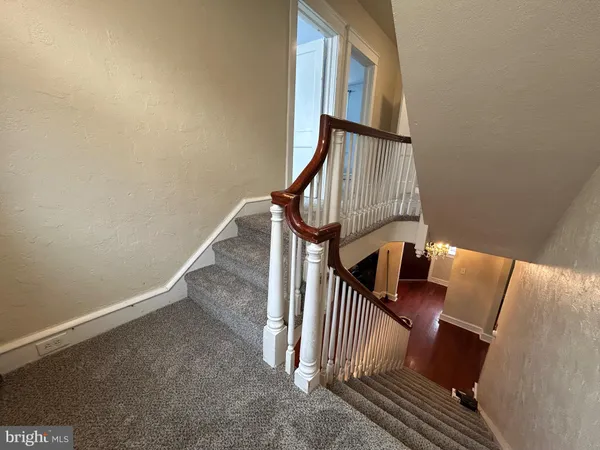 $3,400 | 7203 Wayne Avenue, Upper Darby, PA 19082