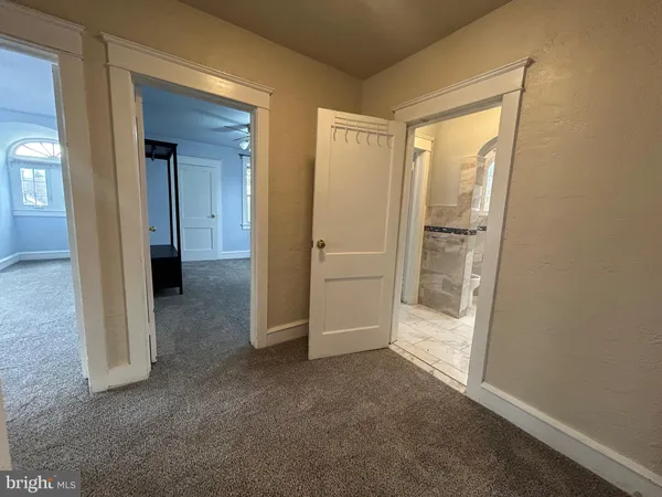 $3,400 | 7203 Wayne Avenue, Upper Darby, PA 19082