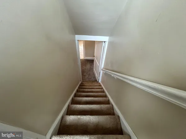 $3,400 | 7203 Wayne Avenue, Upper Darby, PA 19082