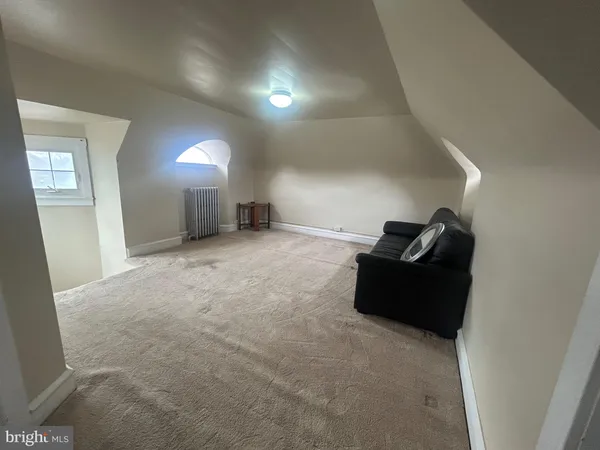 $3,400 | 7203 Wayne Avenue, Upper Darby, PA 19082