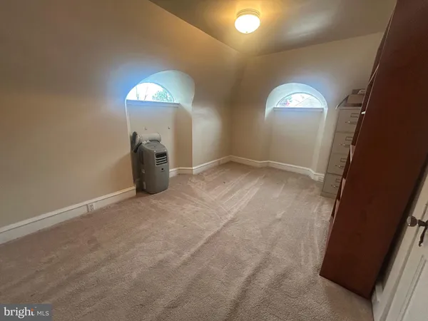$3,400 | 7203 Wayne Avenue, Upper Darby, PA 19082