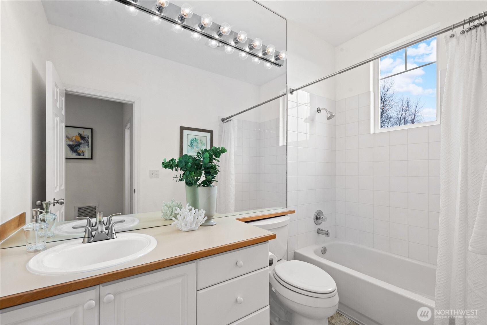 562 South 51st Court Renton, WA 98055 - Photo 28 of 31