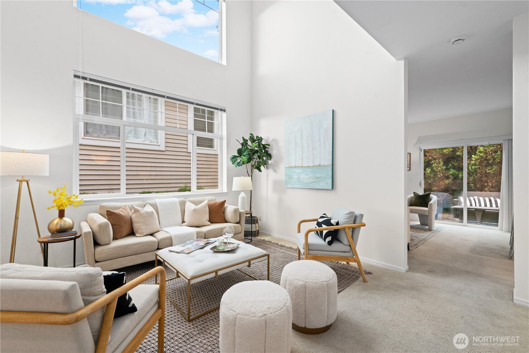 562 South 51st Court Renton, WA 98055 - Photo 3 of 31