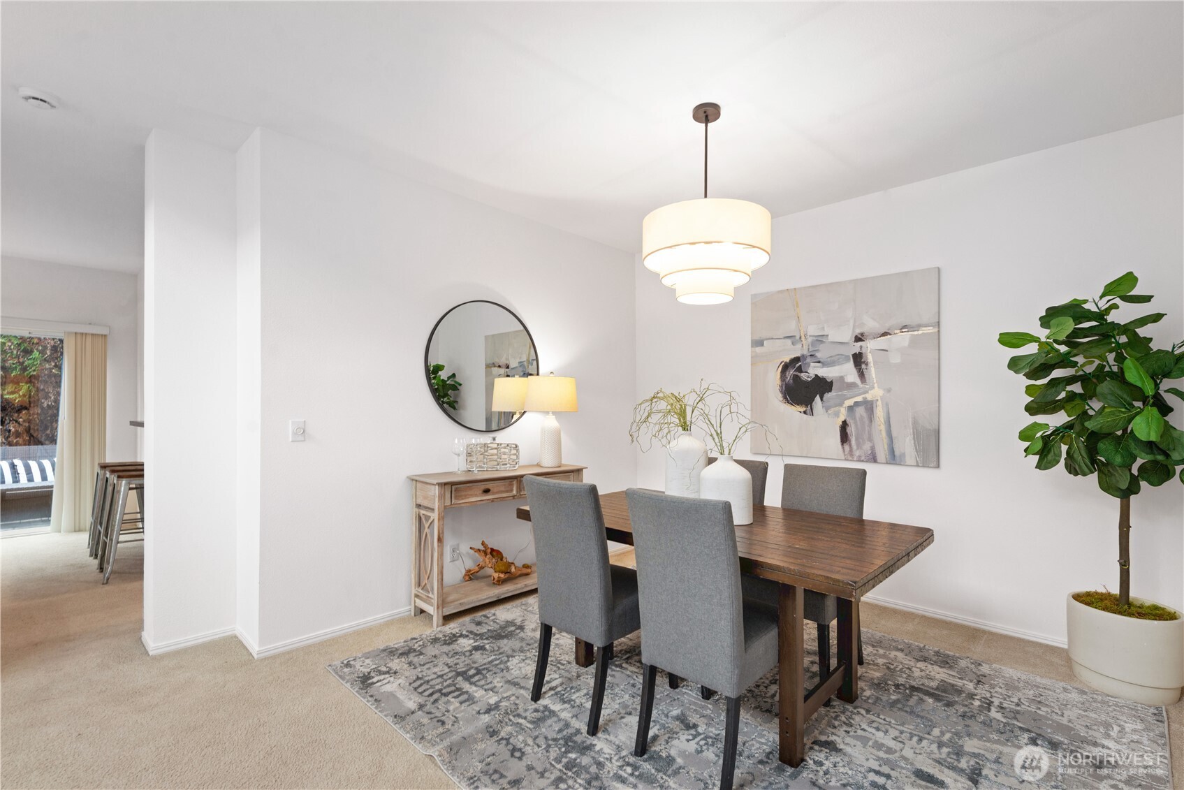 562 South 51st Court Renton, WA 98055 - Photo 7 of 31