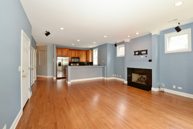 4541 North Malden Street, Unit 2S Chicago, IL 60640 - Photo 3 of 10