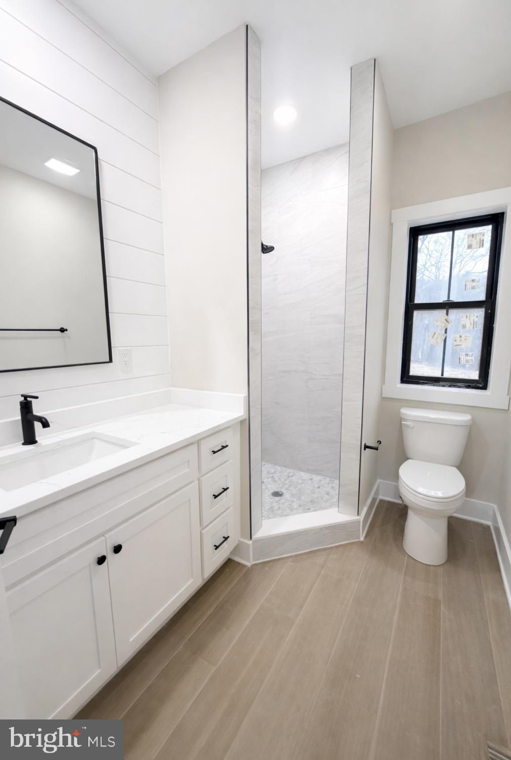 Fairview Drive Berkeley Springs, WV 25411 - Photo 20 of 36 Primary bathroom 2