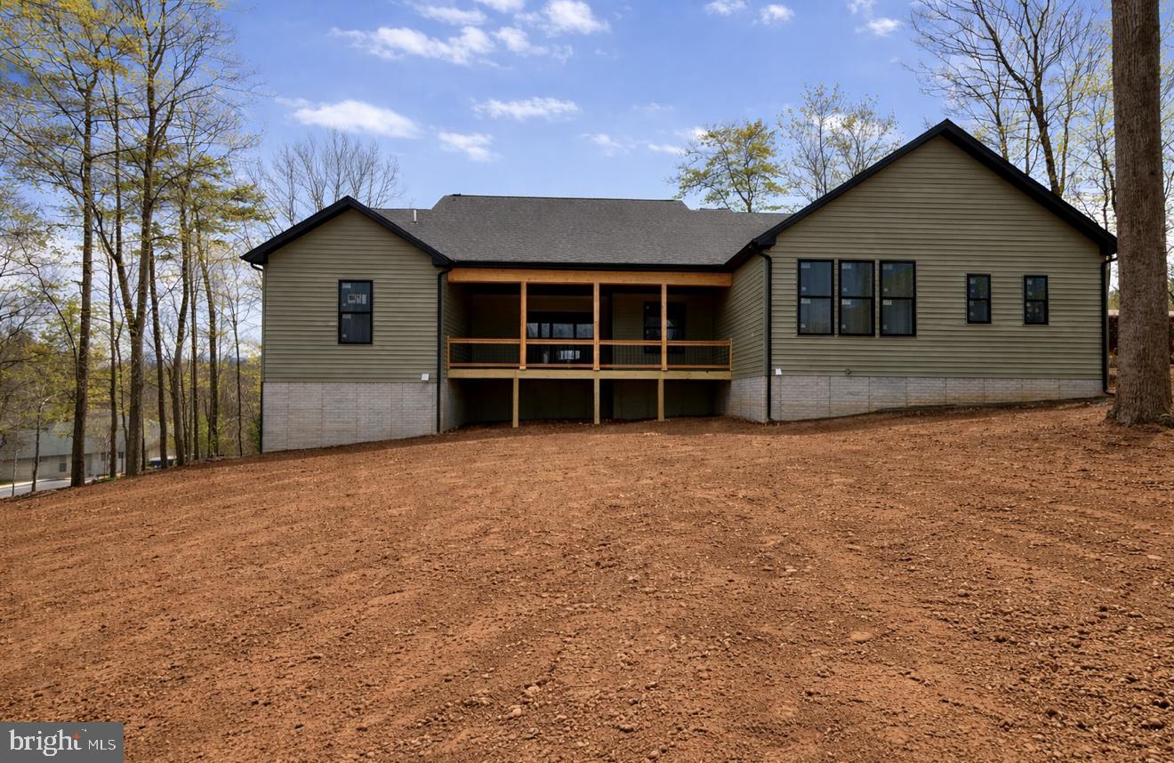 Fairview Drive Berkeley Springs, WV 25411 - Photo 2 of 36 Back