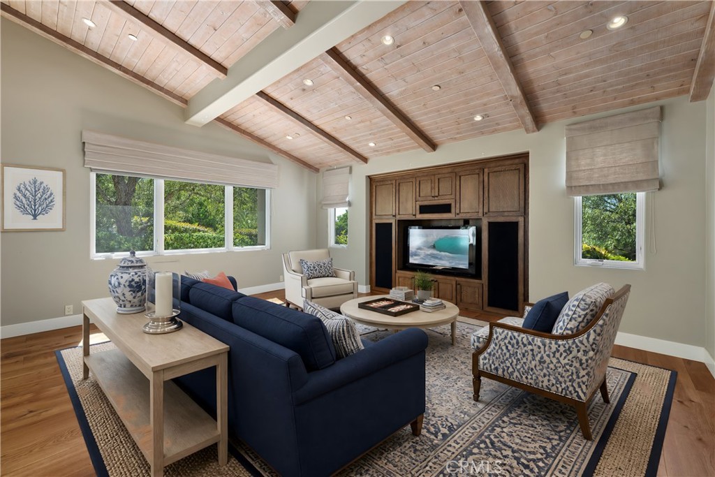 6533 Lago Lindo Rancho Santa Fe, CA 92067 - Photo 39 of 62 Media/game room virtually staged