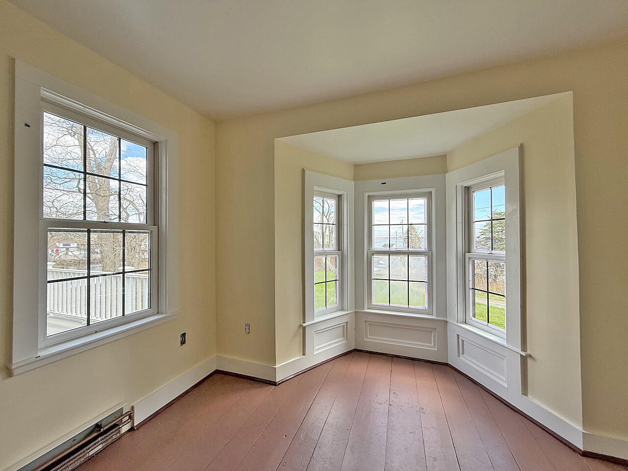 11 Overlook Road Lincolnville, ME 04849 - Photo 21 of 35 Living Room 2 Unit 2