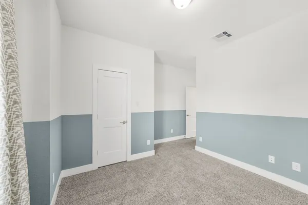 $2,600 | 21131 Medina River Drive, Cypress, TX 77433