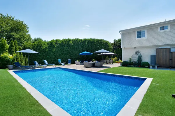 $47,000 | Undisclosed Address, Southampton, NY 11968