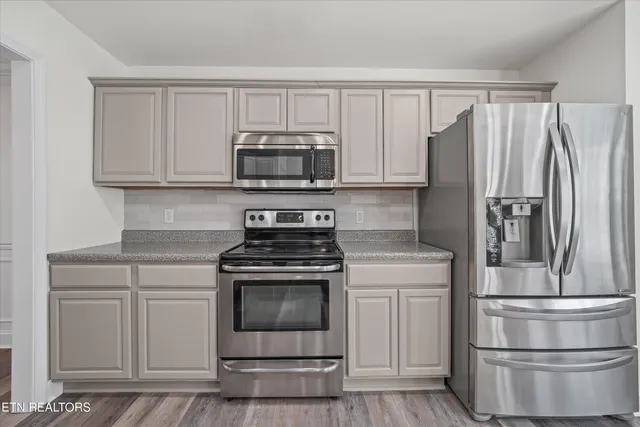 $489,900 | 5910 Loftis Creek Lane, Knoxville, TN 37924