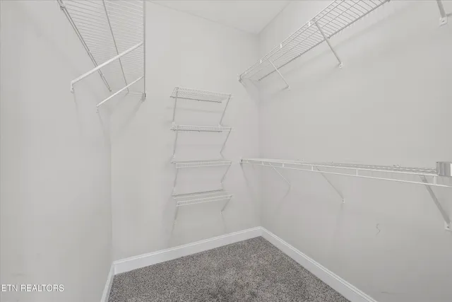 $489,900 | 5910 Loftis Creek Lane, Knoxville, TN 37924