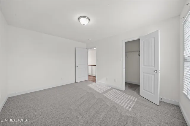 $489,900 | 5910 Loftis Creek Lane, Knoxville, TN 37924