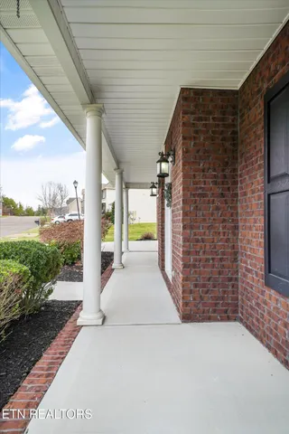 $489,900 | 5910 Loftis Creek Lane, Knoxville, TN 37924