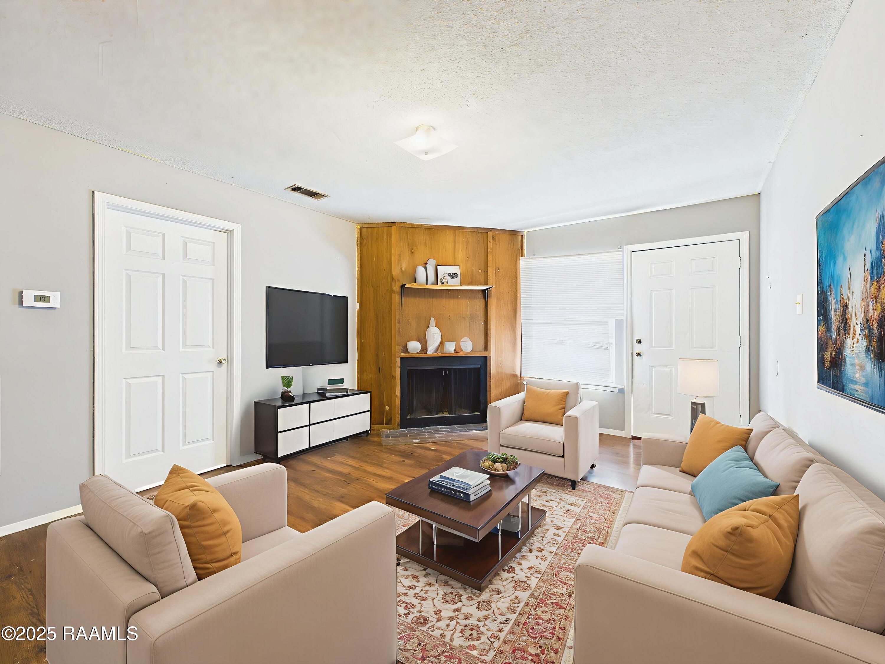 109 Meudon Street, Unit D Duson, LA 70529 - Photo 3 of 18 Living room