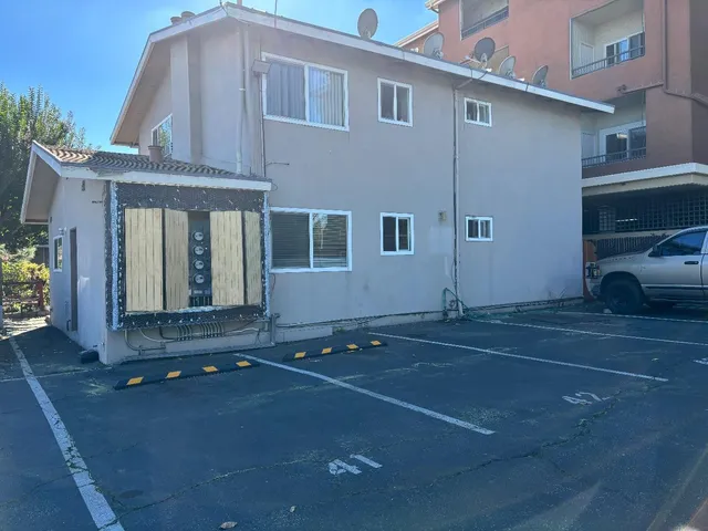 $2,575 | 3579 Agate Drive, Unit 11, Santa Clara, CA 95051