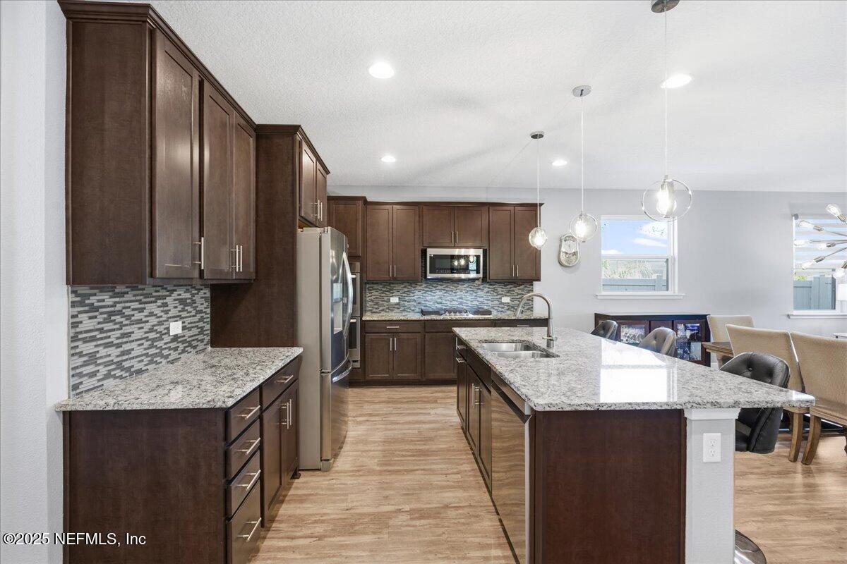 518 Rittburn Lane St. Johns, FL 32259 - Photo 15 of 59 Gourmet upgraded kitchen