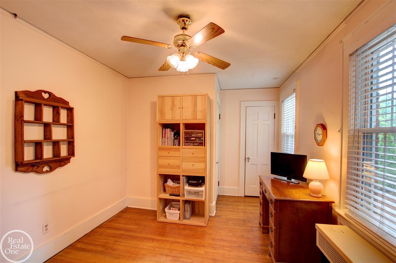 1165 Harvard Road Grosse Pointe Park, MI 48230 - Photo 32 of 50
