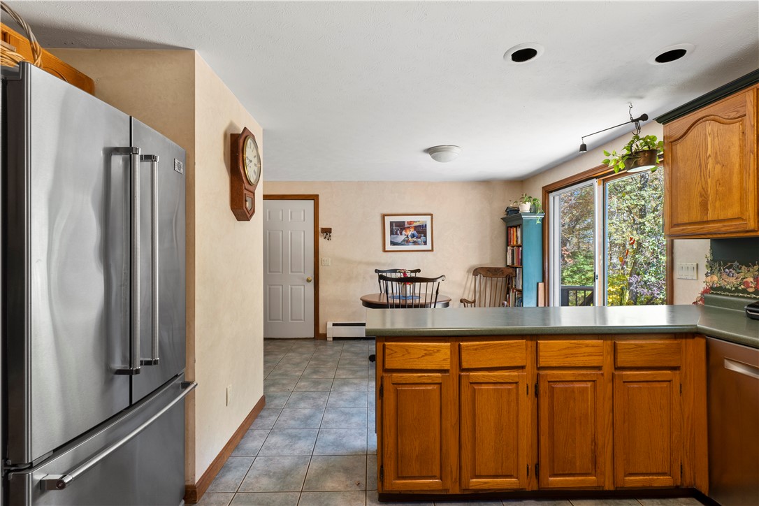 746 Slocum Road North Kingstown, RI 02874 - Photo 10 of 38