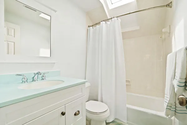 $2,595,000 | 9704 Kendale Road, Potomac, MD 20854