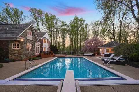 $2,595,000 | 9704 Kendale Road, Potomac, MD 20854