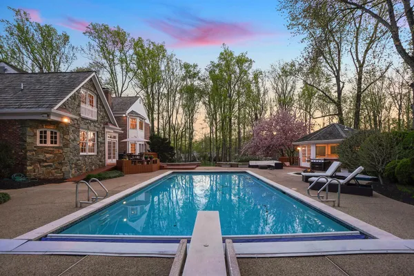 $2,595,000 | 9704 Kendale Road, Potomac, MD 20854