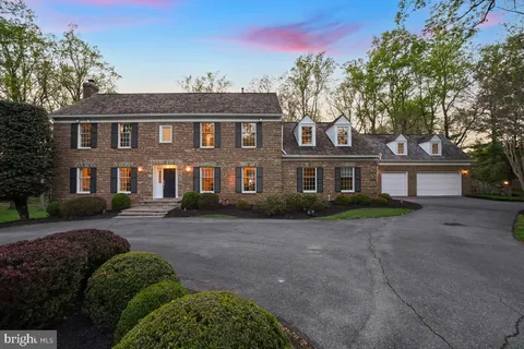$2,595,000 | 9704 Kendale Road, Potomac, MD 20854