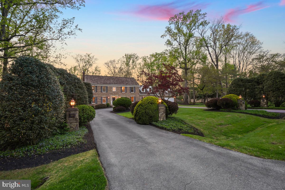 9704 Kendale Road Potomac, MD 20854 - Photo 59 of 70 Charming estate with lush greenery.