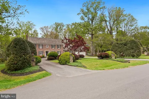 $2,595,000 | 9704 Kendale Road, Potomac, MD 20854