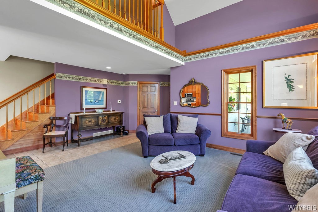 8965 Hickory Meadows Road Boston, NY 14025 - Photo 7 of 49 Living room