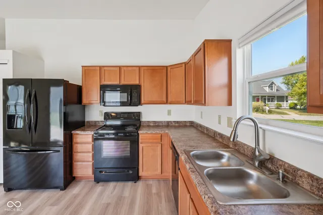 $230,000 | 2204 Cherrybark Court, Shelbyville, IN 46176