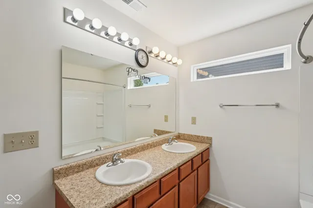 $230,000 | 2204 Cherrybark Court, Shelbyville, IN 46176