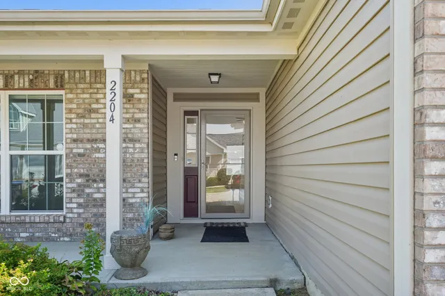 $230,000 | 2204 Cherrybark Court, Shelbyville, IN 46176