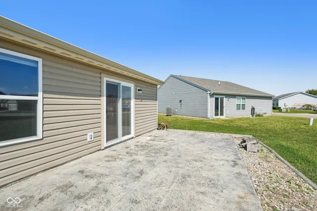 $230,000 | 2204 Cherrybark Court, Shelbyville, IN 46176