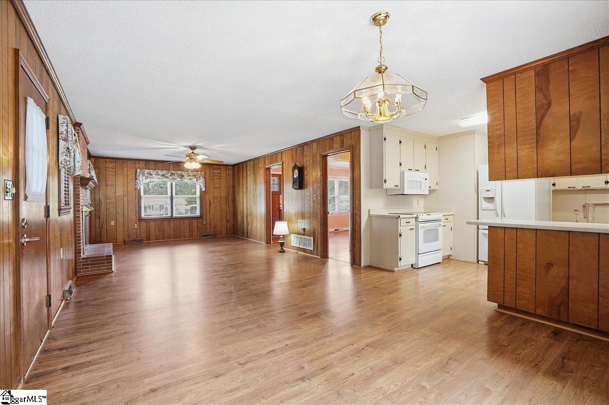 208 State Rd S-30-483 Clinton, SC 29325 - Photo 20 of 28