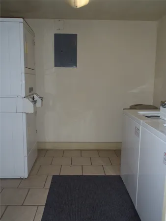 $1,500 | 3815 Guadalupe Street, Unit 207, Austin, TX 78751