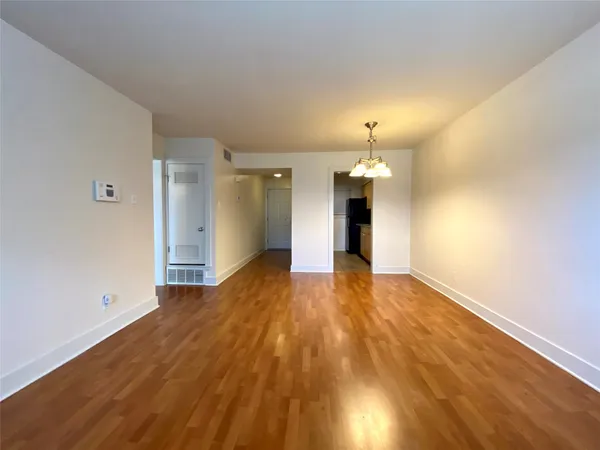 $1,500 | 3815 Guadalupe Street, Unit 207, Austin, TX 78751