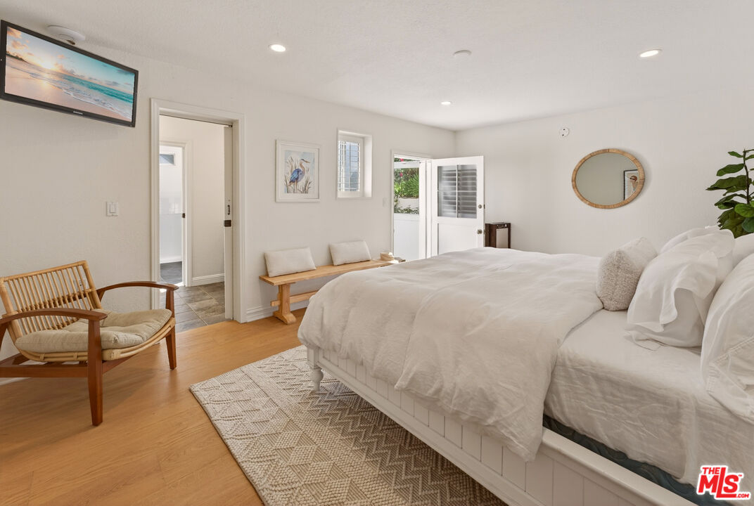 31202 Broad Beach Road Malibu, CA 90265 - Photo 31 of 38