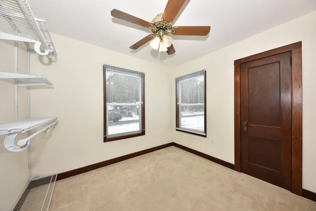 $219,900 | 560 West Chestnut Street, Port Washington, WI 53074