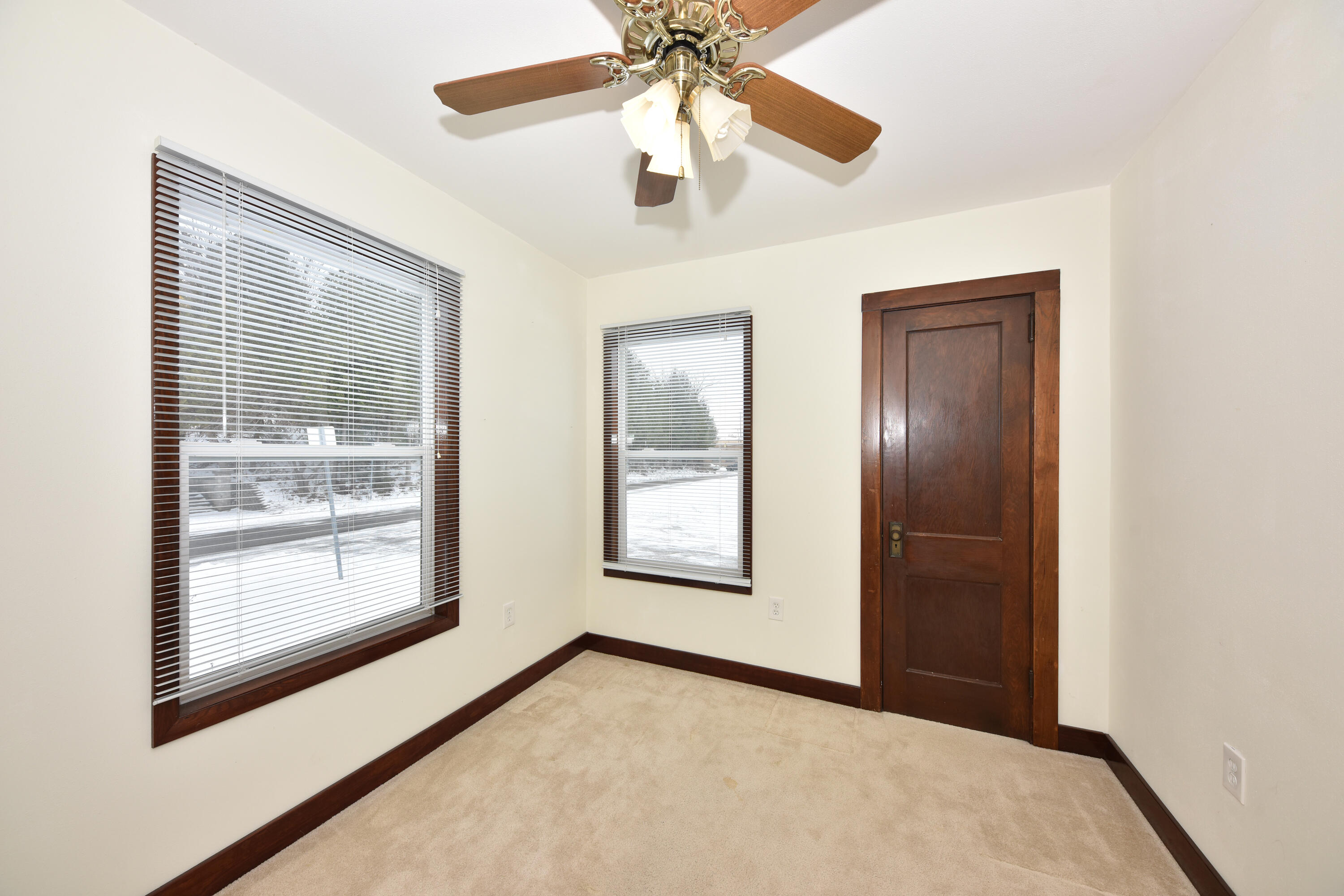 560 West Chestnut Street Port Washington, WI 53074 - Photo 15 of 24 EUP_2004