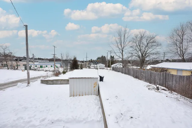 $219,900 | 560 West Chestnut Street, Port Washington, WI 53074