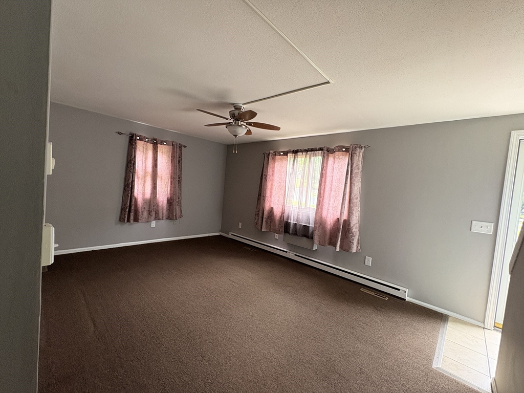 49 Riverton Road, Unit 49 Springfield, MA 01109 - Photo 15 of 25