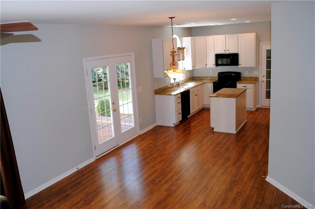 15844 Lavenham Road Huntersville, NC 28078 - Photo 8 of 24 Gallery Image 8