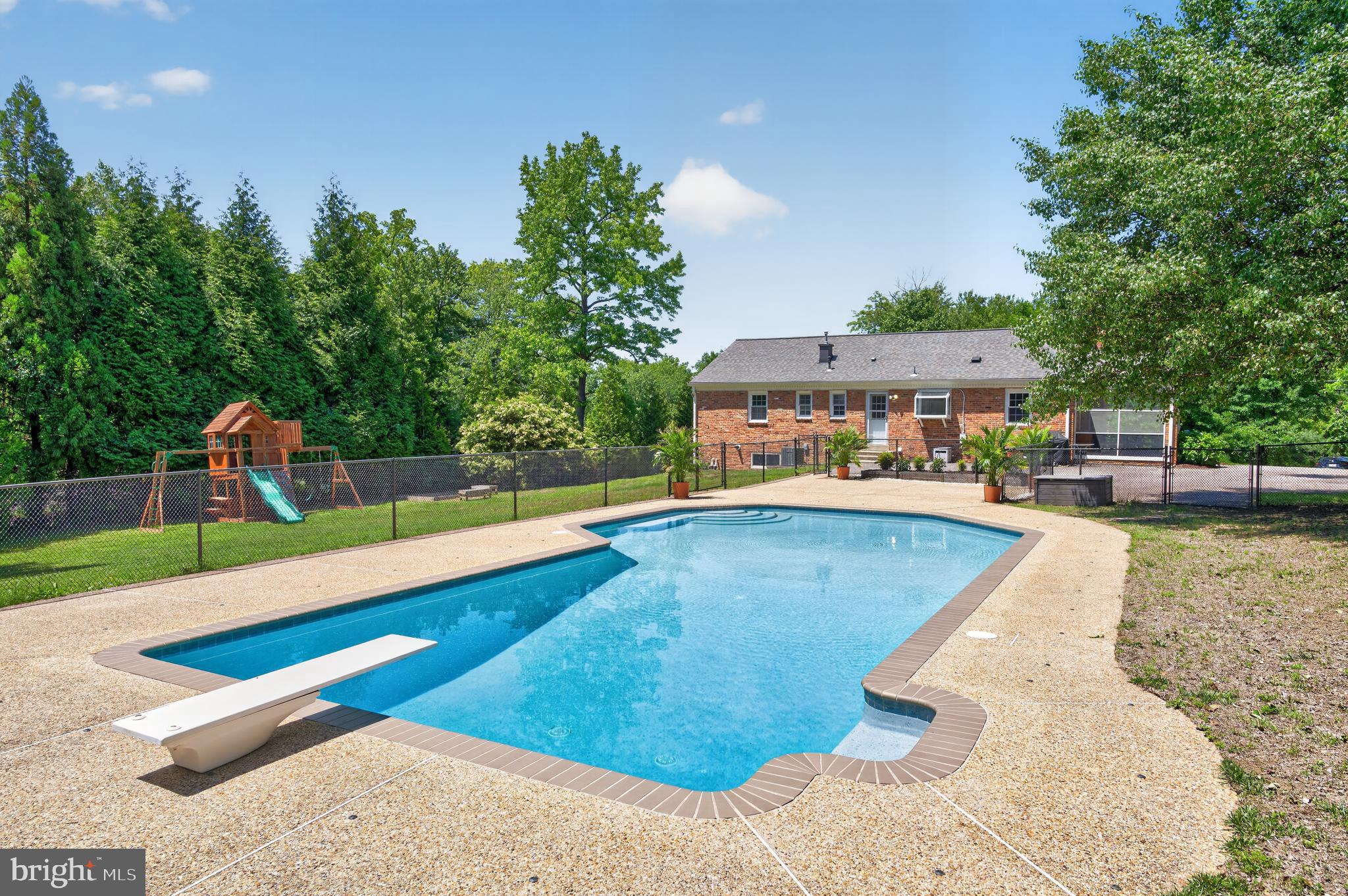6727 Newington Road Lorton, VA 22079 - Photo 40 of 51