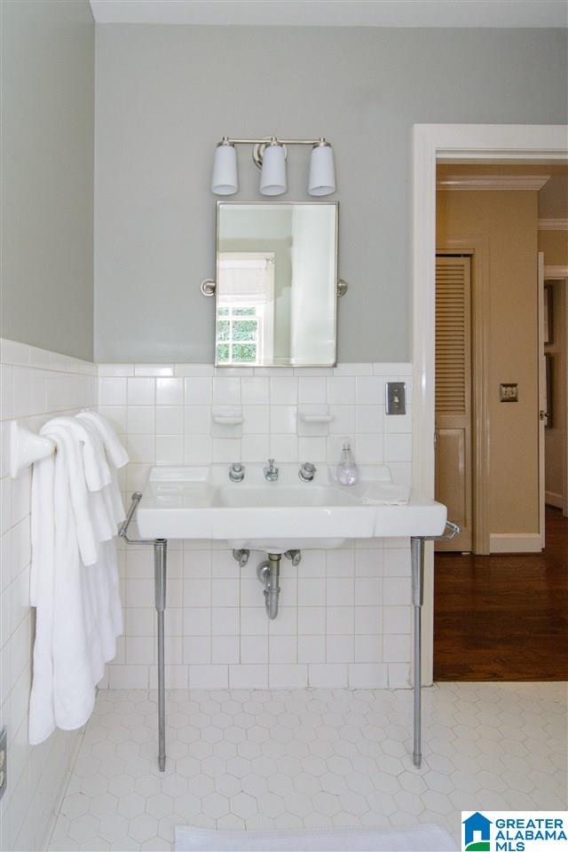 3309 Overcrest Road Birmingham, AL 35223 - Photo 26 of 50